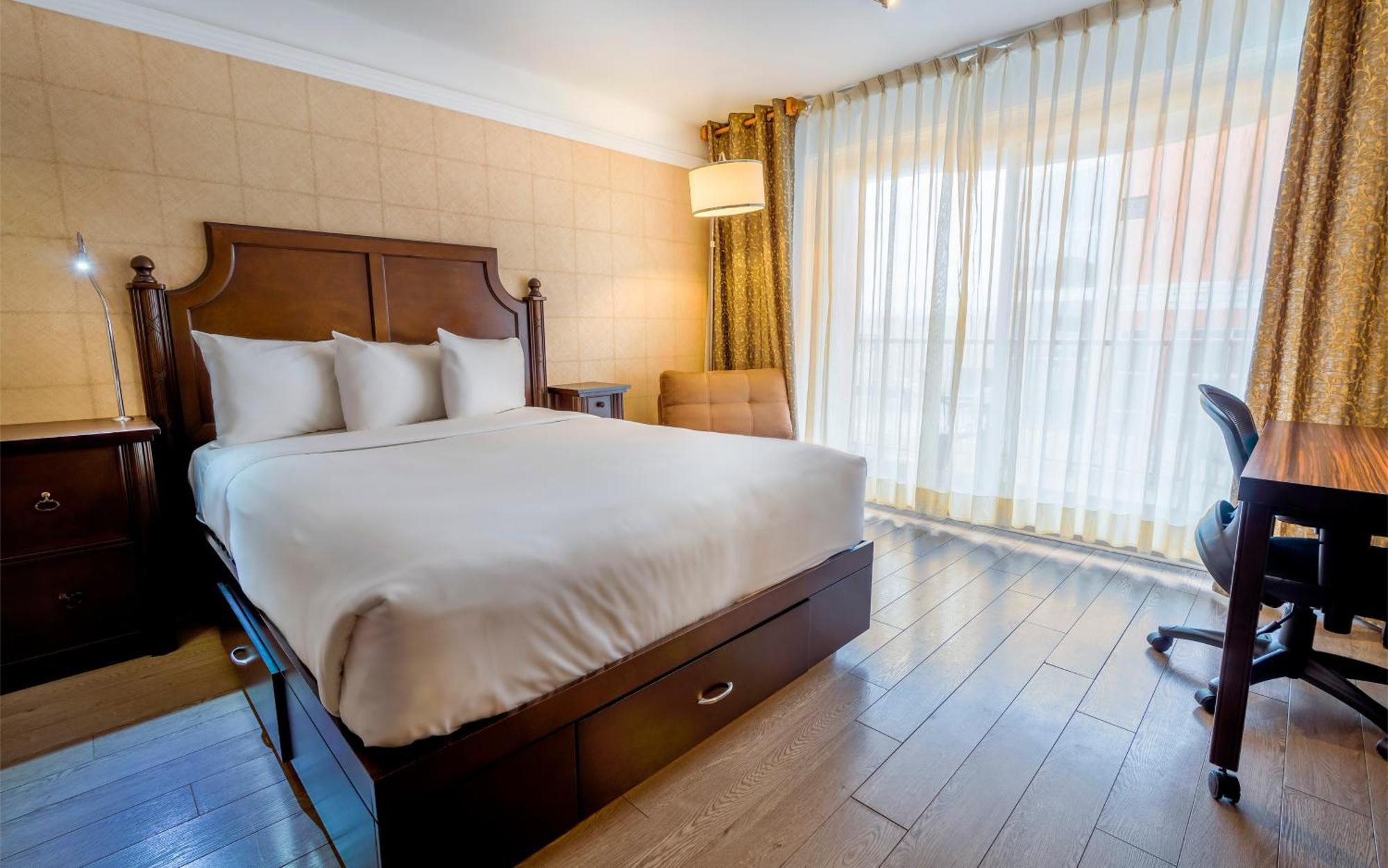 Chambre Lit Queen-Size
